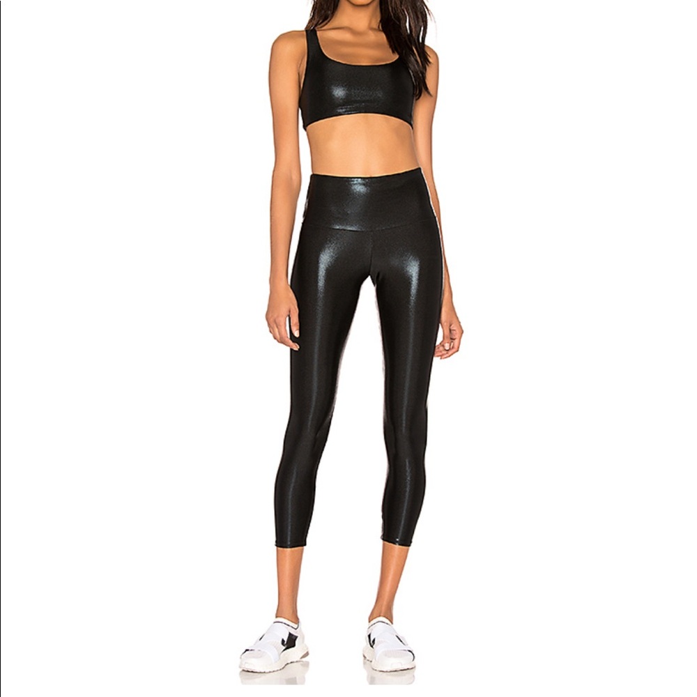 NWOT Onzie midi leggings